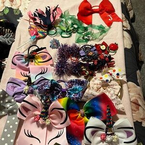 Random Hair Ties